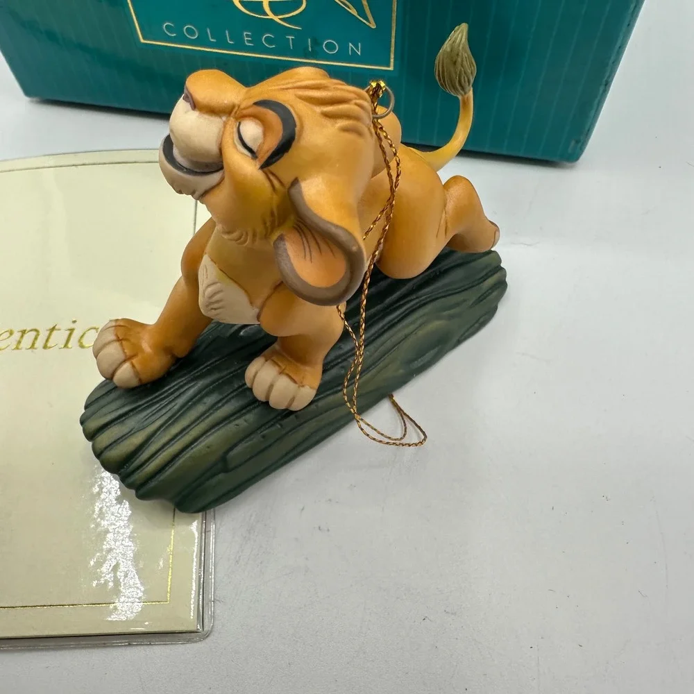 Walt Disney Classics Collection WDCC Simba Ornament Lion King Hakuna Matata COA
